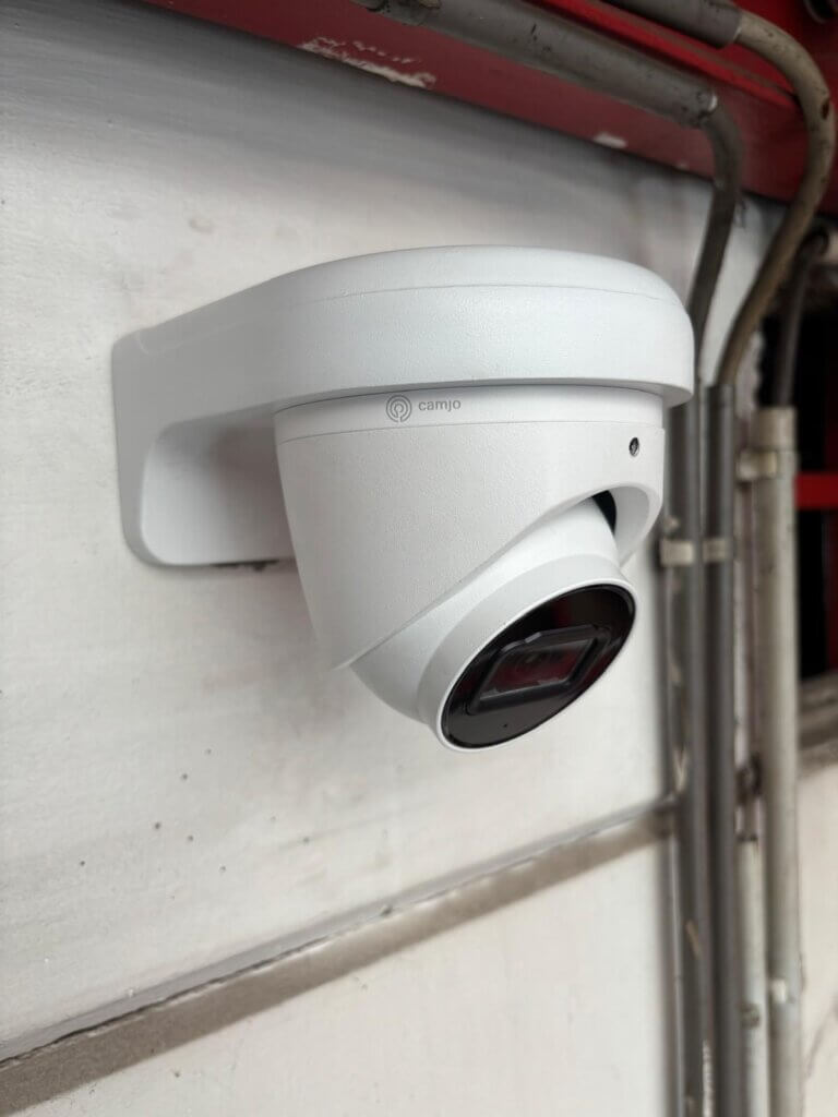 Realisatie van Smart Home Tech: elektriciteit en smart home in West-Vlaanderen